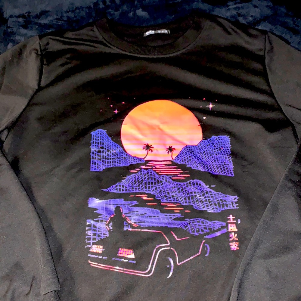 NEW mens crew neck sweatshirt